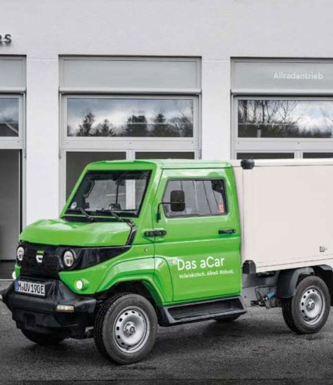 Elektromobil-EVUM-aCar